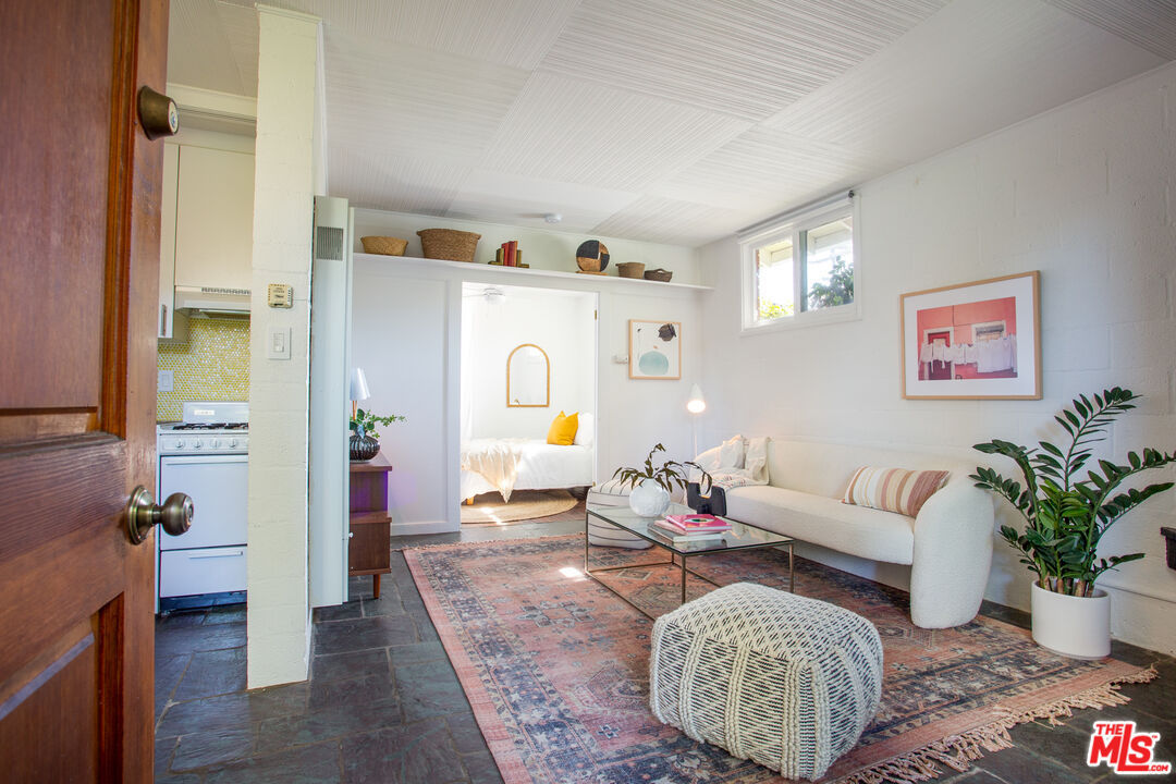 2025 Cloverfield Blvd Unit A, Santa Monica, CA 90404 MLS 21798604