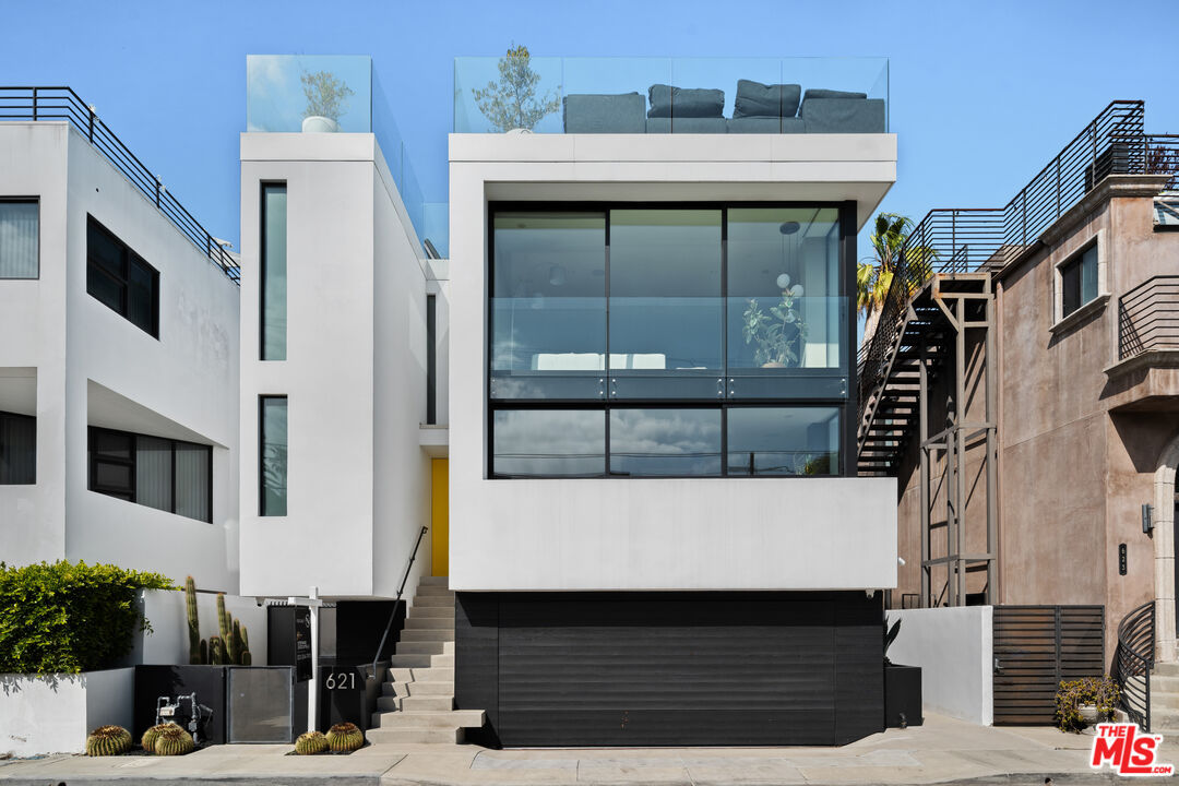 621 Mildred Ave, Venice, CA 90291 MLS 24356655 Redfin