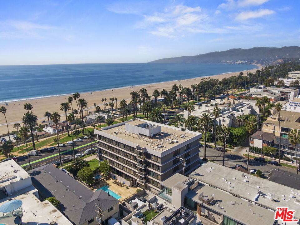 1007 Ocean Ave #203, Santa Monica, CA 90403 | MLS# 23-328849 | Redfin