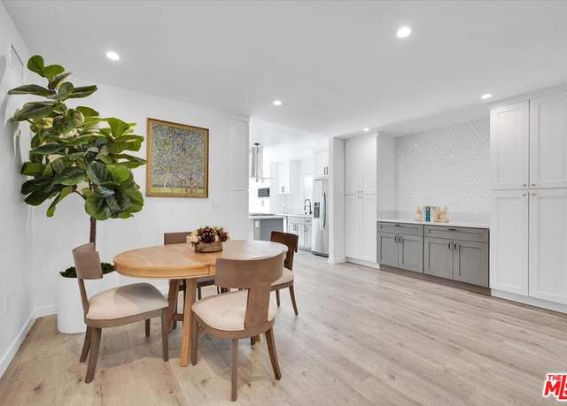 Property at 14642 Runnymede St, Van Nuys, CA 91405, 5 beds, 4 baths