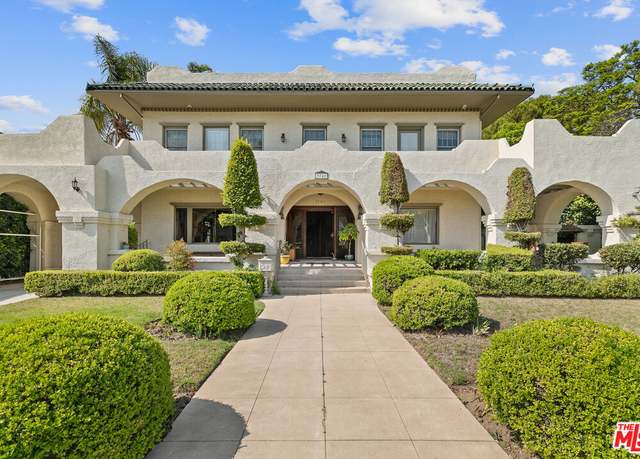 Property at 3741 W 27th St, Los Angeles, CA 90018, 6 beds, 4 baths