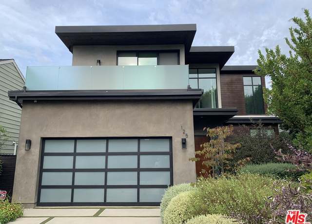 Property at 125 S Medio Dr, Los Angeles, CA 90049, 4 beds, 4.5 baths