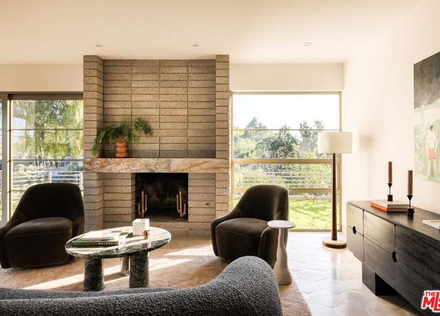 Property at 5514 Ridge Oak Dr, Los Angeles, CA 90068, 2 beds, 2 baths