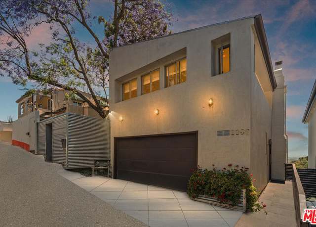 Property at 3006 Vista Crest Dr, Los Angeles, CA 90068, 3 beds, 3.5 baths