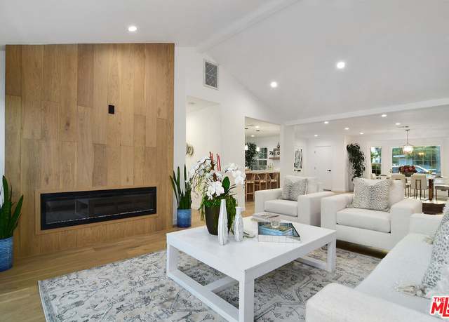 Property at 6118 Longridge Ave, Van Nuys, CA 91401, 3 beds, 2.5 baths