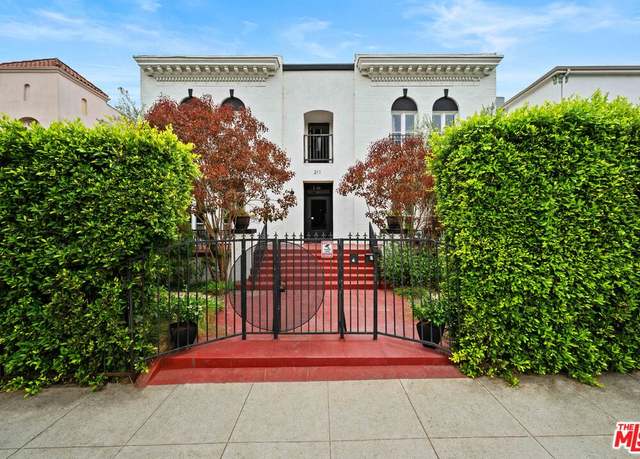 Property at 211 S Berendo St #3, Los Angeles, CA 90004, 1 bed, 1 bath