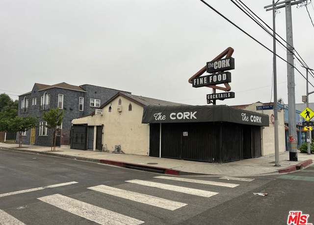 Property at 4771 W Adams Blvd, Los Angeles, CA 90016, 4 beds, 4 baths