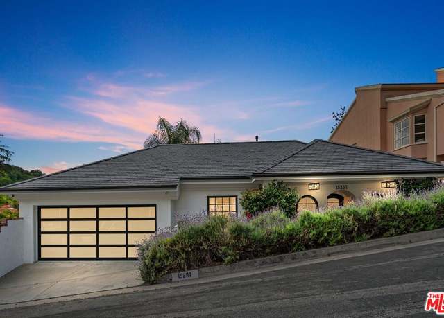 Property at 15257 Encanto Dr, Sherman Oaks, CA 91403, 6 beds, 4 baths