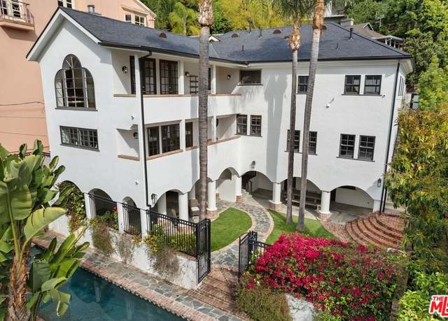 Property at 15257 Encanto Dr, Sherman Oaks, CA 91403, 6 beds, 4 baths