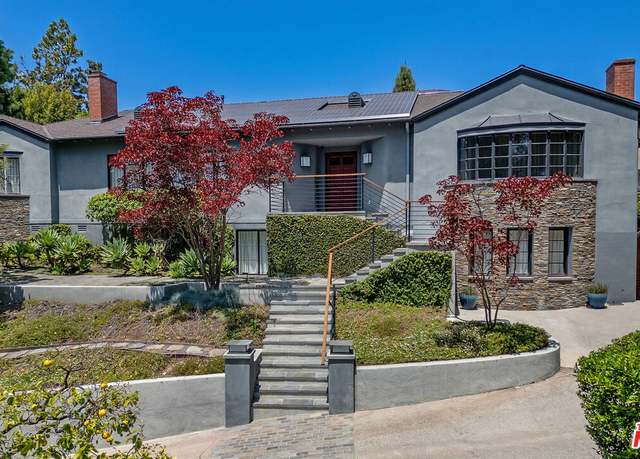 Property at 2050 N Edgemont St, Los Angeles, CA 90027, 4 beds, 4.5 baths