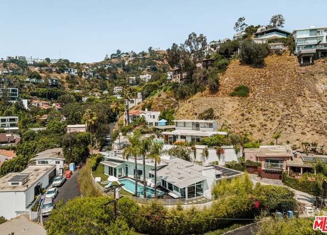 Property at 8411 Hollywood Blvd, Los Angeles, CA 90069, 2 beds, 3 baths
