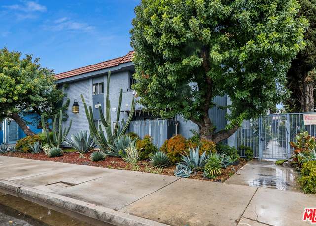 Property at 14811 Parthenia St, Panorama City, CA 91402, 27 beds, 16 baths