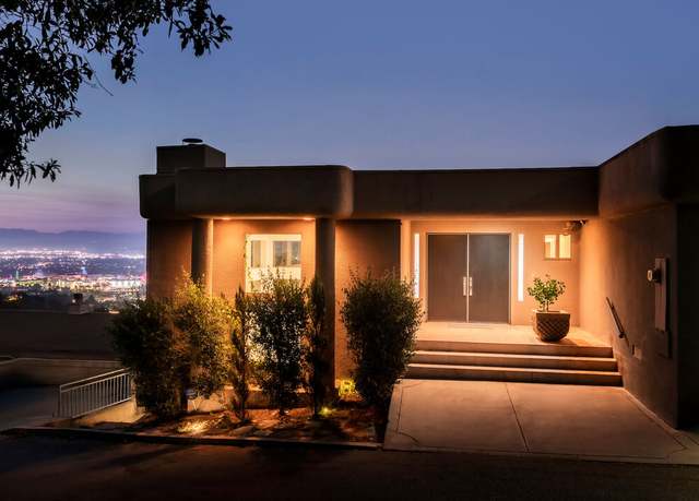 Property at 7265 Caverna Dr, Los Angeles, CA 90068, 3 beds, 3 baths