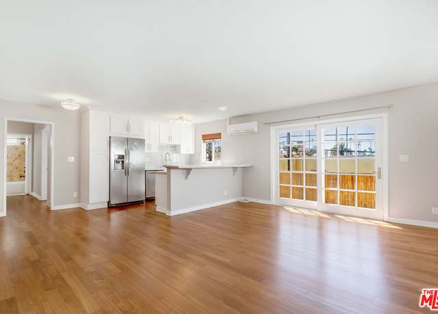 Property at 940 7th St #10, Santa Monica, CA 90403, 1 bed, 1 bath