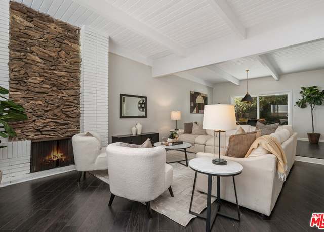 Property at 21206 Merridy St, Chatsworth, CA 91311, 4 beds, 3 baths