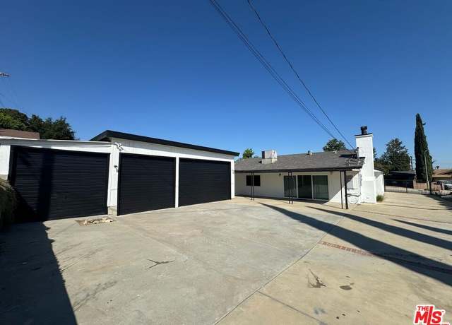 Property at 13807 Paddock St, Sylmar, CA 91342, 4 beds, 2 baths