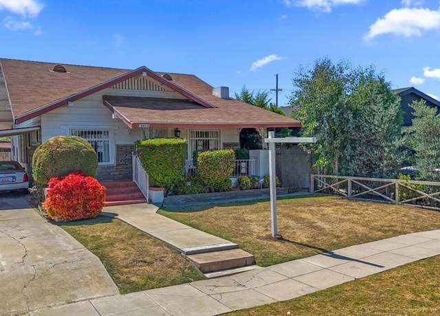 Property at 3613 S Gramercy Pl, Los Angeles, CA 90018, 2 beds, 1 bath