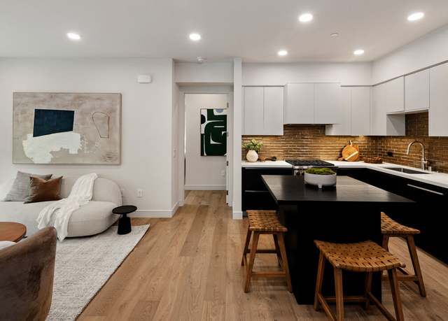 Property at 505 S Barrington Ave #403, Los Angeles, CA 90049, 2 beds, 2.5 baths