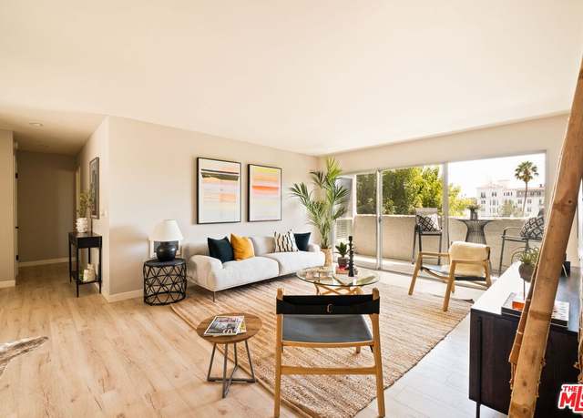 Property at 8400 De Longpre Ave #310, West Hollywood, CA 90069, 2 beds, 2 baths