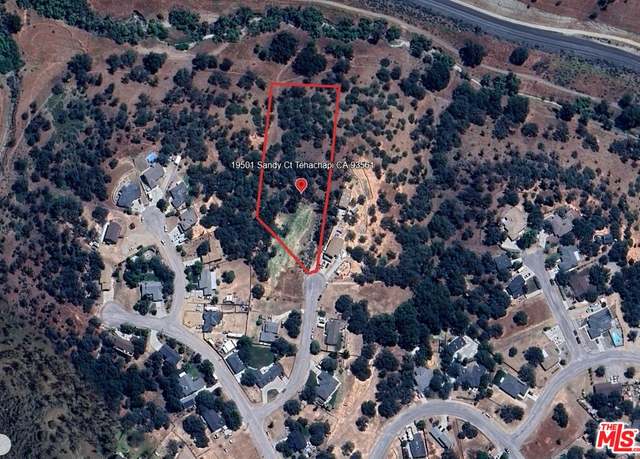 Property at 19501 Sandy Ct, Tehachapi, CA 93561