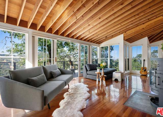Property at 351 Wall Rd, Napa, CA 94558, 2 beds, 2 baths