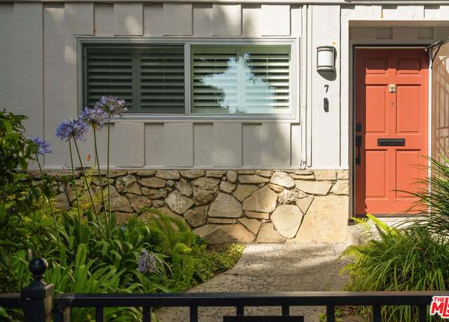 Property at 4040 Grand View Blvd #7, Los Angeles, CA 90066, 2 beds, 2 baths