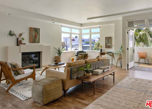 Property at 920 Granite Dr #316, Pasadena, CA 91101, 2 beds, 2.5 baths