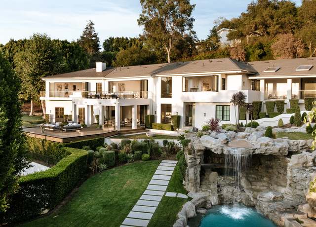 Property at 9694 Oak Pass Rd, Beverly Hills, CA 90210, 7 beds, 12 baths