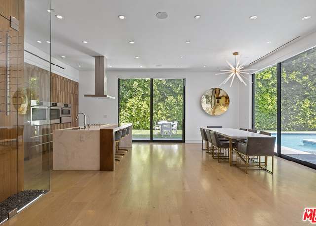Property at 15241 Greenleaf St, Sherman Oaks, CA 91403, 5 beds, 6 baths