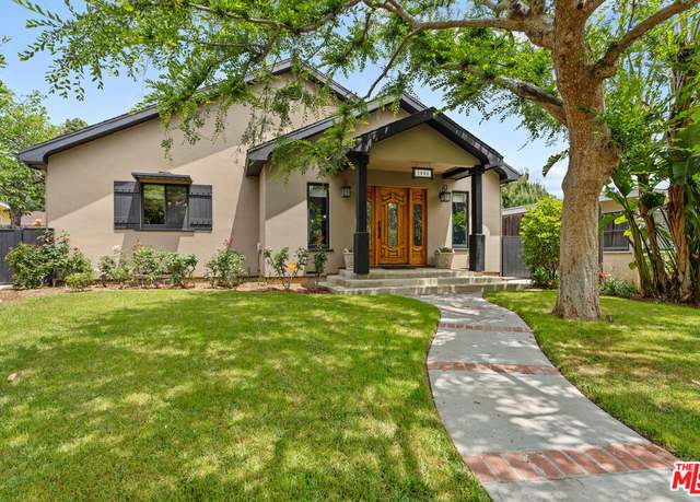Property at 1865 E Villa St, Pasadena, CA 91107, 3 beds, 2.5 baths