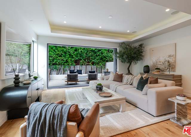 Property at 3658 Beethoven St, Los Angeles, CA 90066, 4 beds, 4.5 baths