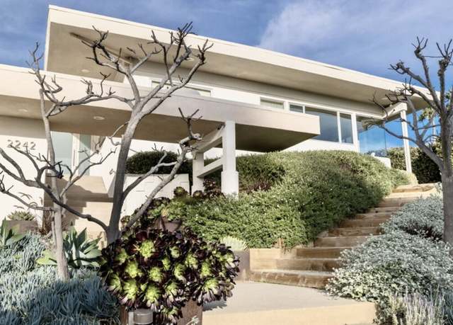 Property at 2242 Westridge Rd, Los Angeles, CA 90049, 4 beds, 2.5 baths