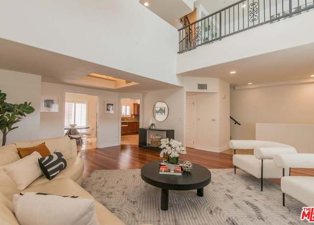 Property at 1747 S Barrington Ave #102, Los Angeles, CA 90025, 4 beds, 4 baths