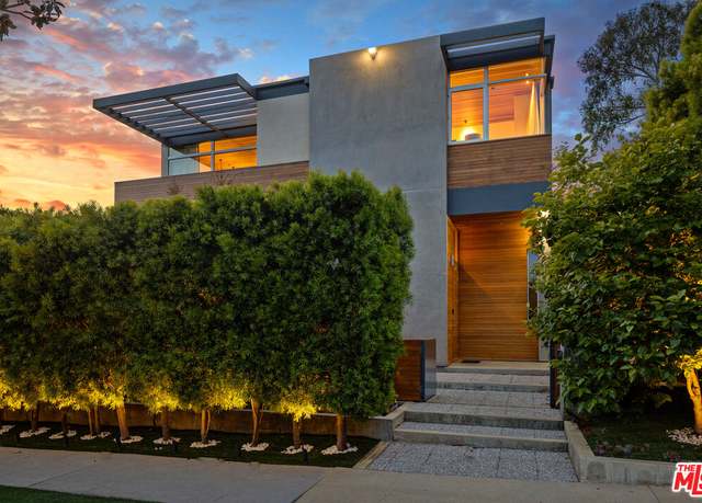 Property at 13213 Rose Ave, Los Angeles, CA 90066, 5 beds, 5.5 baths