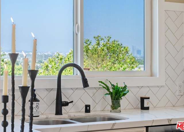 Property at 4113 Don Diablo Dr, Los Angeles, CA 90008, 3 beds, 2.5 baths