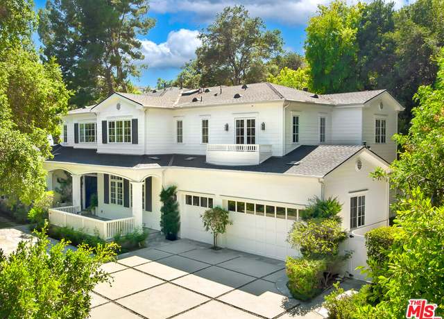 Property at 3815 Valley Meadow Rd, Encino, CA 91436, 6 beds, 7 baths