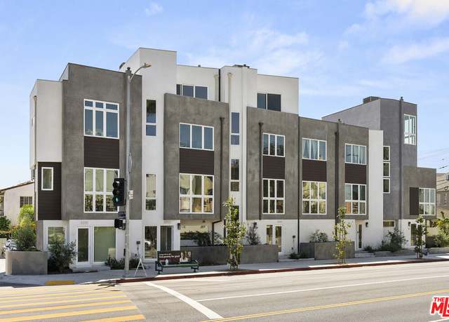 Property at 5500 W Olympic Blvd, Los Angeles, CA 90036, 2 beds, 3 baths