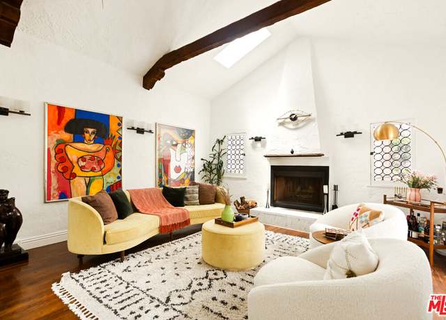 Property at 2251 N Cahuenga Blvd, Los Angeles, CA 90068, 2 beds, 2 baths