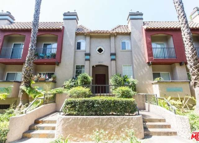 Property at 1957 N Bronson Ave #112, Los Angeles, CA 90068, 2 beds, 3 baths