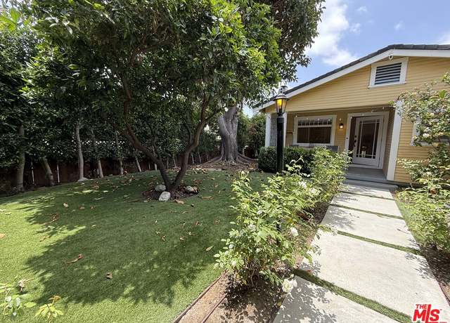 Property at 901 N Orange Grove Ave, West Hollywood, CA 90046, 2 beds, 1 bath