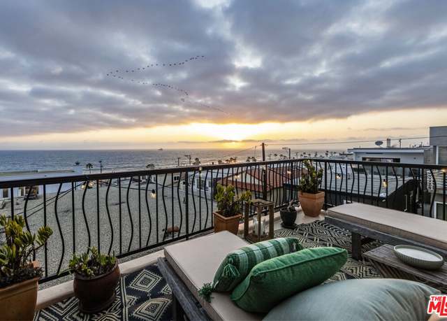 Property at 216 38th St, Manhattan Beach, CA 90266, 3 beds, 4 baths