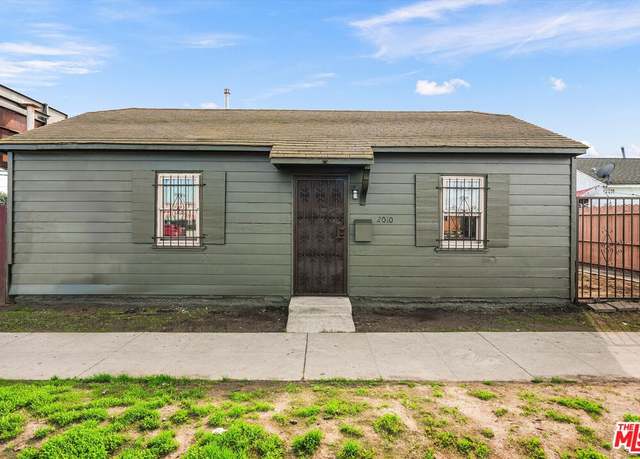Property at 2010 W Manchester Ave, Los Angeles, CA 90047, 6 beds, 3 baths