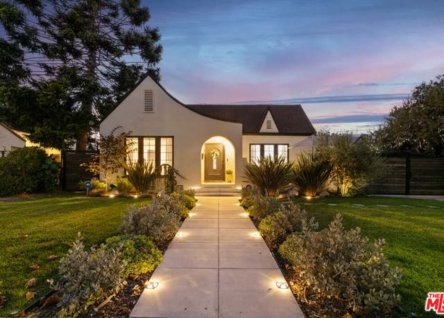 Property at 821 S Cloverdale Ave, Los Angeles, CA 90036, 5 beds, 3 baths