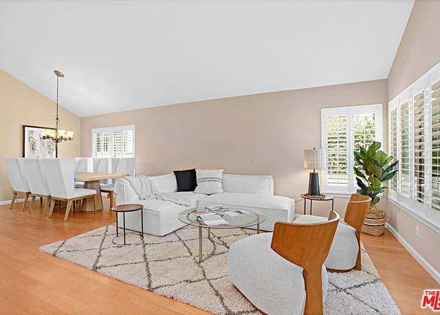 Property at 1668 Fox Springs Cir, Newbury Park, CA 91320, 3 beds, 2 baths