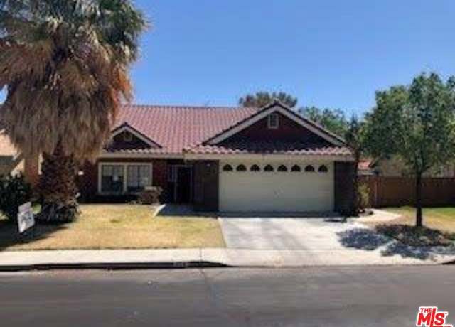Property at 964 Roosevelt St, Ridgecrest, CA 93555, 3 beds, 2 baths