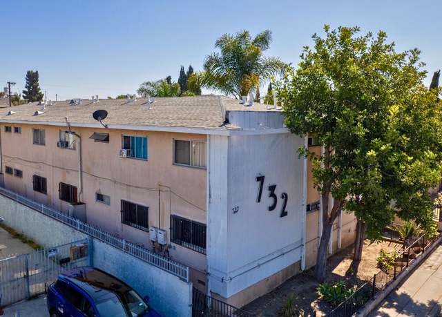 Property at 732 W Imperial Hwy, Los Angeles, CA 90044, 14 beds, 10 baths