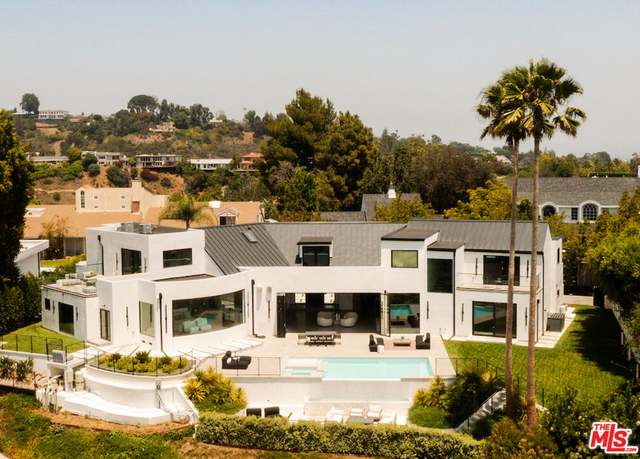 Property at 903 Linda Flora Dr, Los Angeles, CA 90049, 6 beds, 6.5 baths