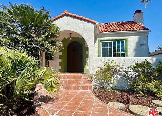 Property at 636 N Curson Ave, Los Angeles, CA 90036, 4 beds, 3 baths
