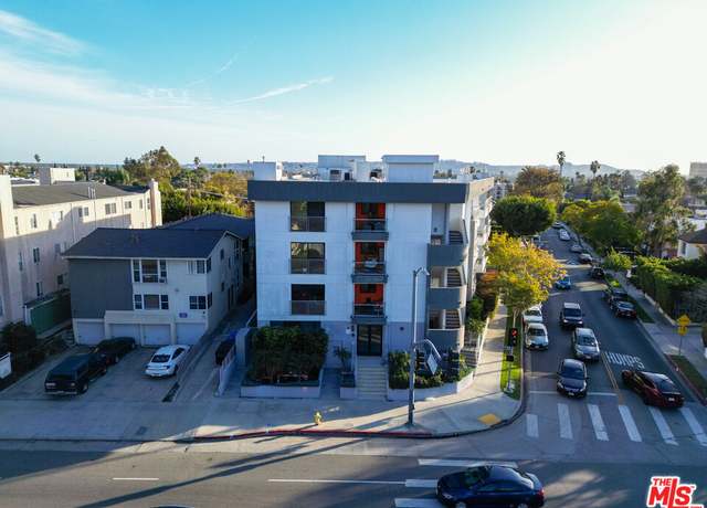 Property at 5826 W Olympic Blvd #402, Los Angeles, CA 90036, 3 beds, 2 baths