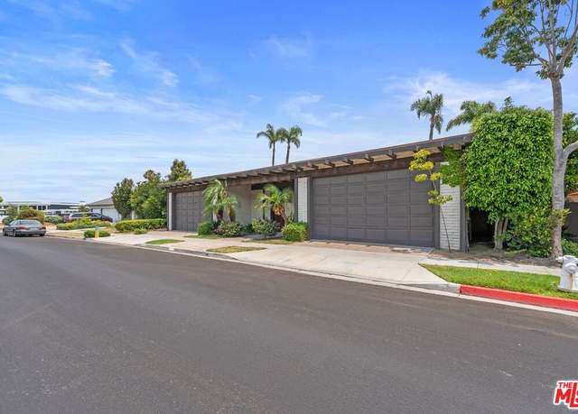 Property at 1542 Galaxy Dr, Newport Beach, CA 92660, 7 beds, 5 baths